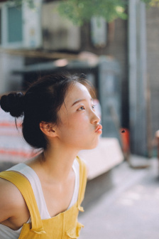 肉多奶大的乡村小说